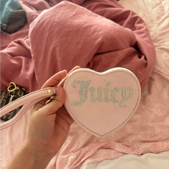 Juicy Couture Pink Heart Clutch with Glittery Script - Picture 2 of 4
